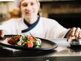 Jetzt bewerben: Freie Lehrstellen für die vegetarische Kochlehre!