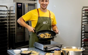 Regional vegan: Vom Schweinestall zur Tempeh-Produktion – Interview mit Hannes Weichhart von Zack die Bohne