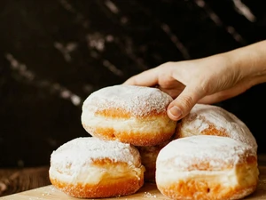Zwischen Krapfen und Kostümen: Vegane Faschingszeit