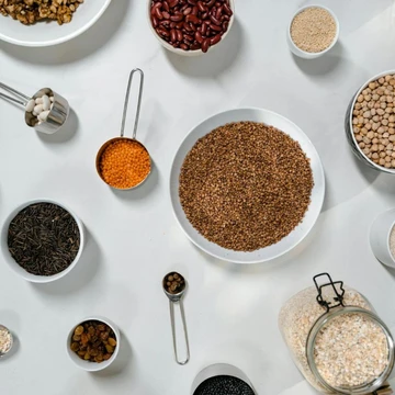 Fleisch- und Milchalternativen unter der Lupe: Vorteile für Umwelt, Ernährung und Gesundheit, Verbesserungspotenzial beim Preis
