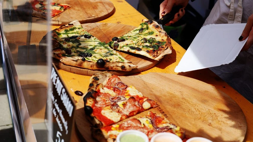 2_planty_pizza_c_rainer_kronberger.jpg