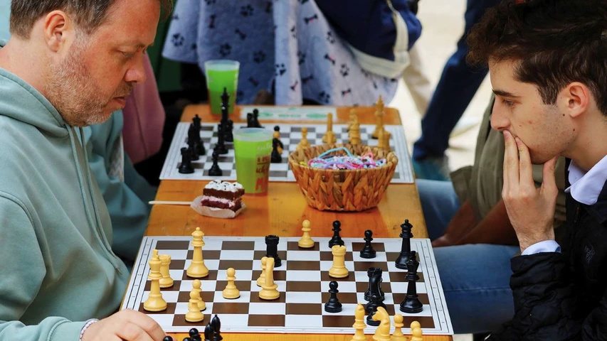 8_schach_mit_rainer_buhmann_c_rainer_kronberger.jpg