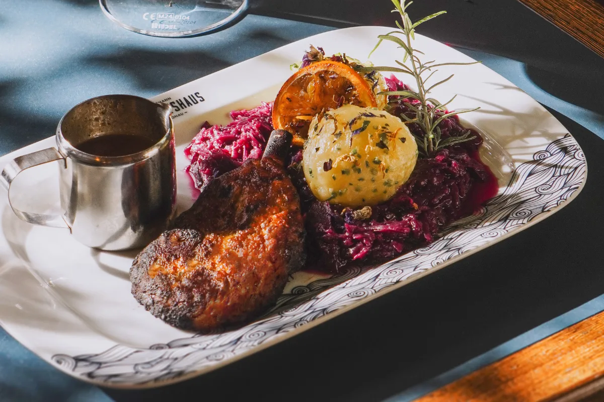 Veganes Gansl mit Rotkraut