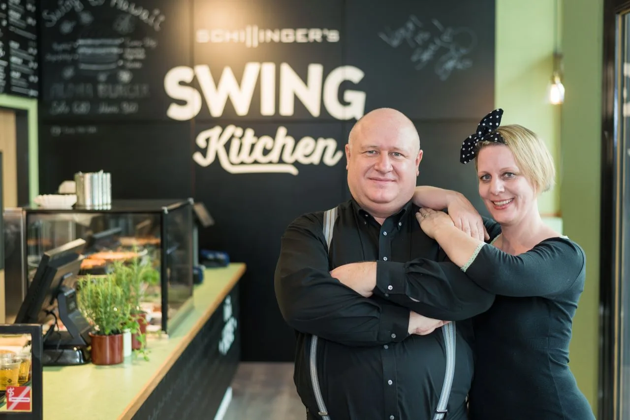 charly_und_irene_im_store_c_swing_kitchen_small.jpg