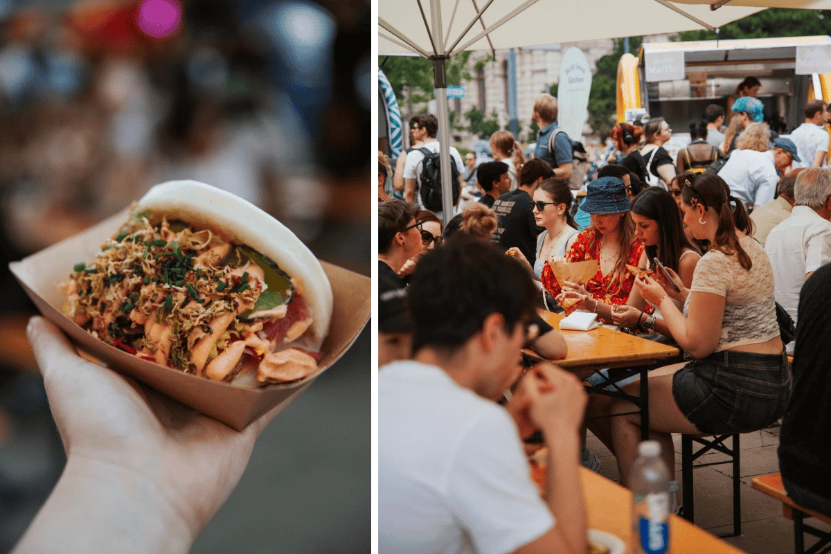 Links: Ein gefüllter Bao Bun. Rechts: Menschen sitzen unter Sonnenschirmen und essen Streetfood.